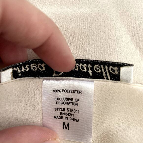 Linea Donatella White Lace Trim Chemise - Picture 6 of 6